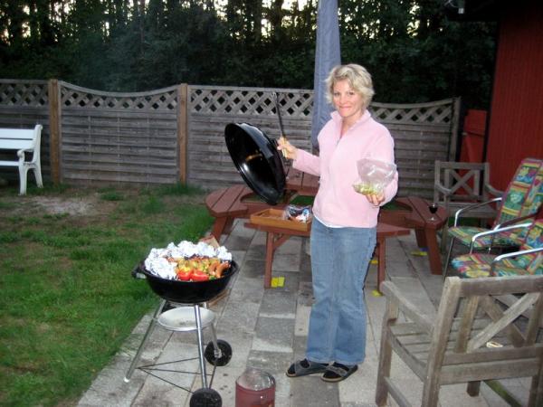 The beautiful BBQ assistant